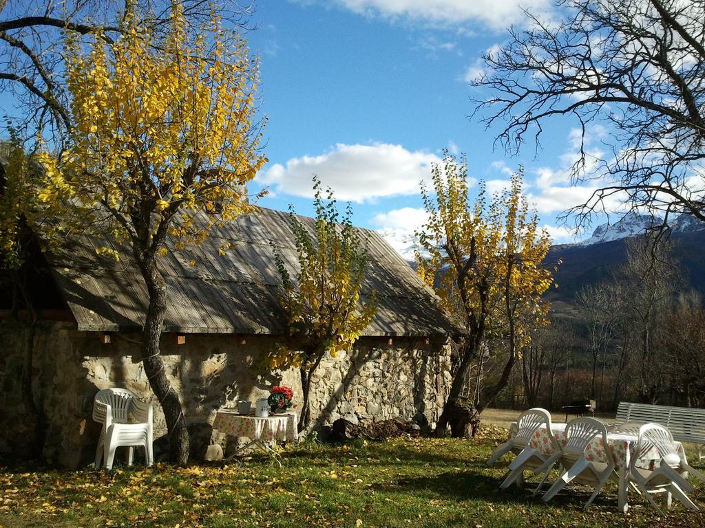 Bed and Breakfast Domaine De Lara Barcelonnette Zewnętrze zdjęcie